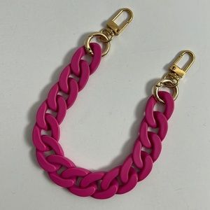 Acrylic chunky chain link bag strap, lacquer rose pink links